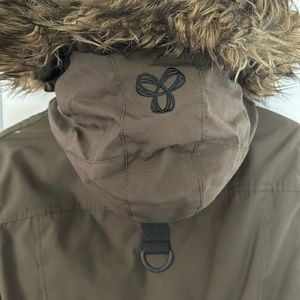 TNA Aritzia Parka
